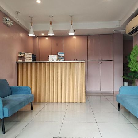 Glory Hotel Cubao Манила Екстериор снимка