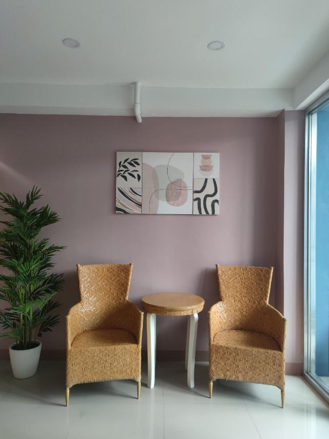 Glory Hotel Cubao Кесон Сити Екстериор снимка