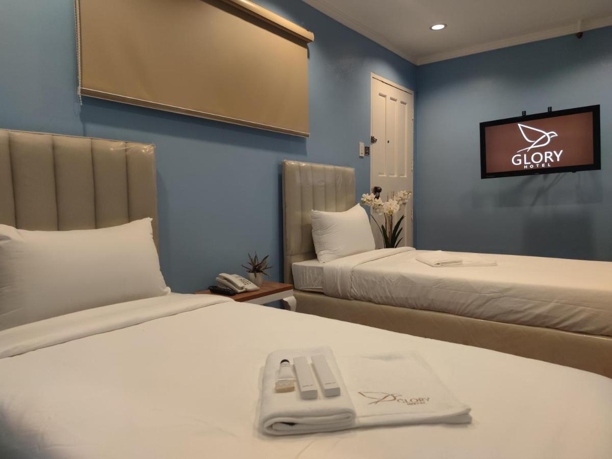 Glory Hotel Cubao Кесон Сити Екстериор снимка
