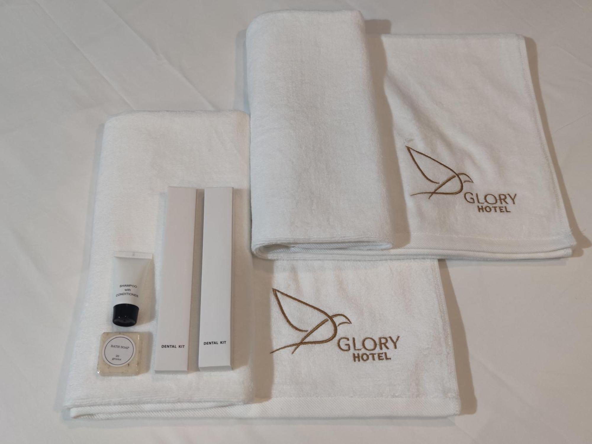 Glory Hotel Cubao Кесон Сити Стая снимка